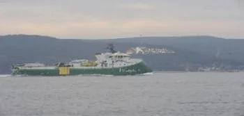 Sismik araştırma gemisi Polarcus Samur Çanakkale Boğazı’ndan geçti